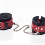 Kajdanki- Cuffs Crazy Horse Red, Small